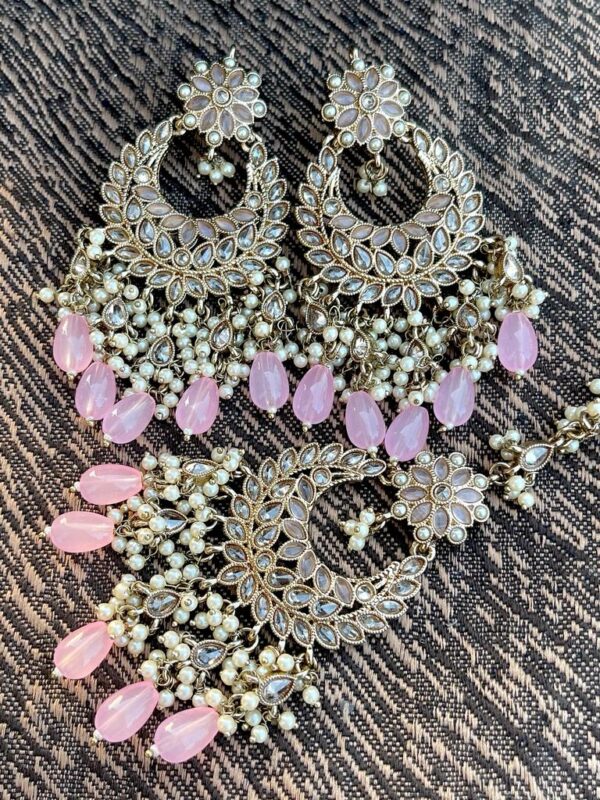 Reverse Diamond earings and tikka set - Image 2