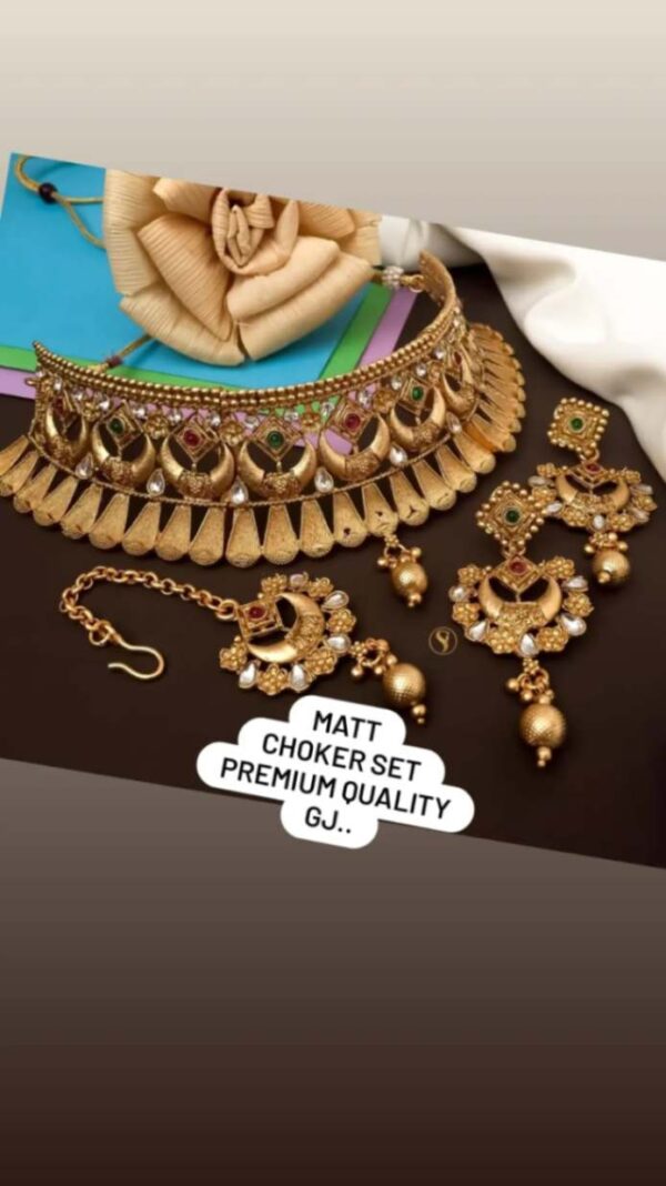 Beautiful chokker necklace combo