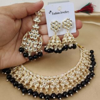 Kundan Necklace with jhumkie,earrings