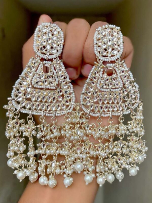 Kundan hina khan earrings