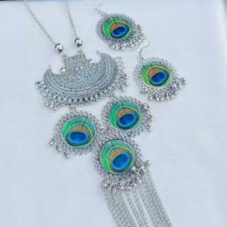 Beautiful Premium Quality Oxodized Necklace with Earring set