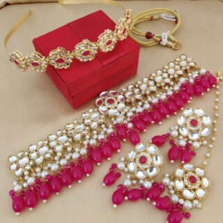 Choker Necklace With Earings Tika And Trending Hairband Combo