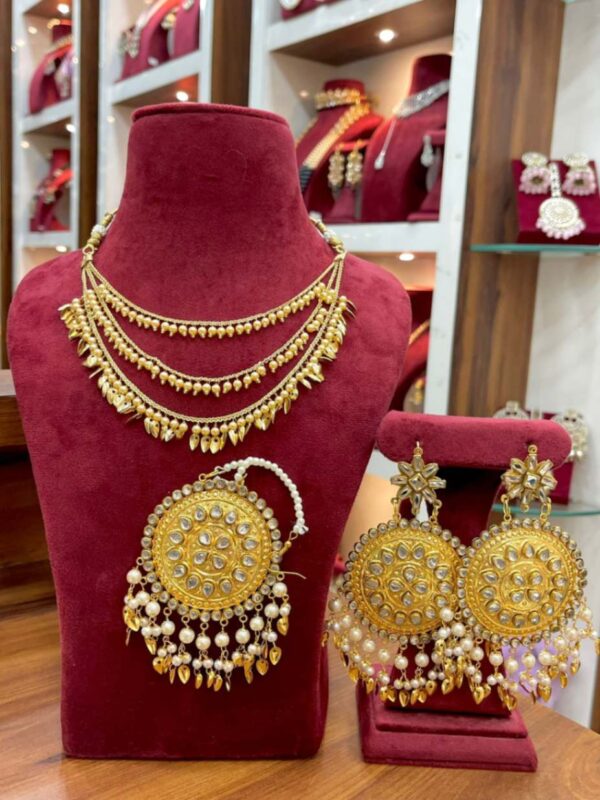 Jadau Triple Layer Neckline With Earrings And Tika