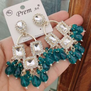 Stylish Kundan Earings