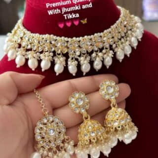 choker set With jhumki and tikka