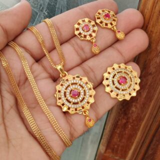 Gold Look Pendant Set